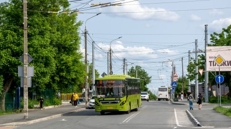Хто обслуговуватиме міські автобусні маршрути: підсумки конкурсів перевізників